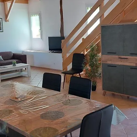 Holiday home La Grange Vezac (Dordogne)